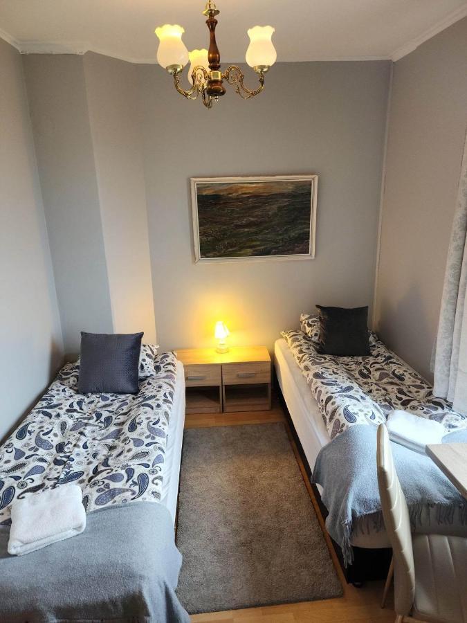 Guesthouse Kiljan Блёндюоус Экстерьер фото